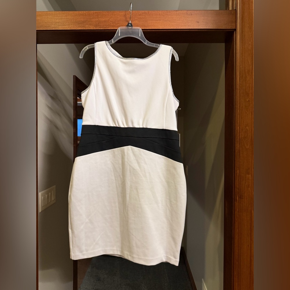 Jennifer Lopez Black and White Mini Dress